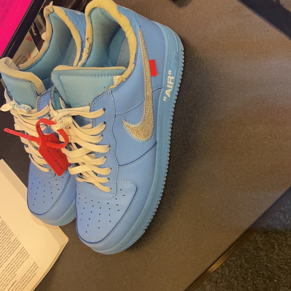 Off whites - Picture 3 of 3